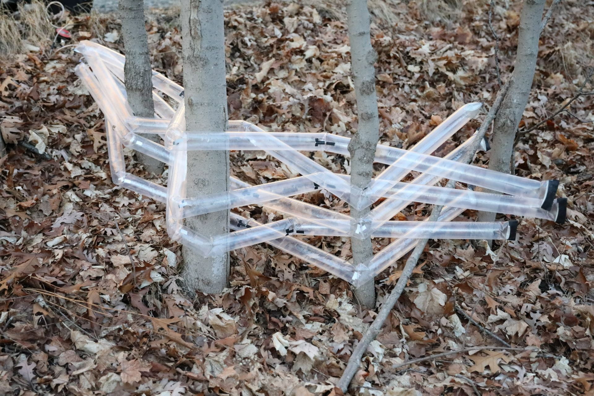 Example of how inflated tubes can be weaved around existing environmental features